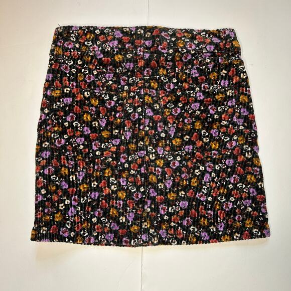 Art Class Floral Corduroy Skirt 6/6X - Picture 5 of 5